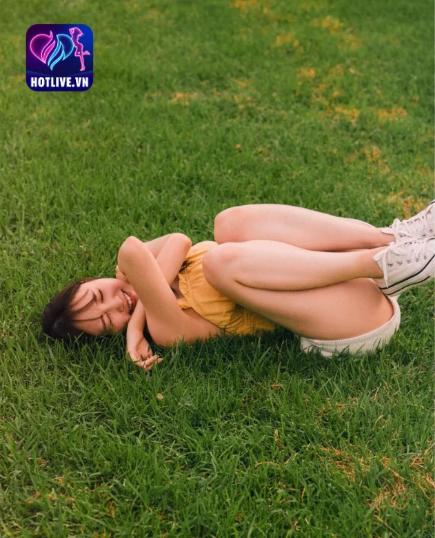 Shiho Kato hotlive